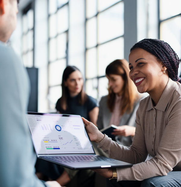 an loi to close advisor working with a client